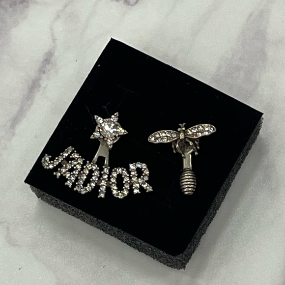 Christian Dior | J’Adior asymmetrical crystal star & bee earrings - Picture 8 of 8